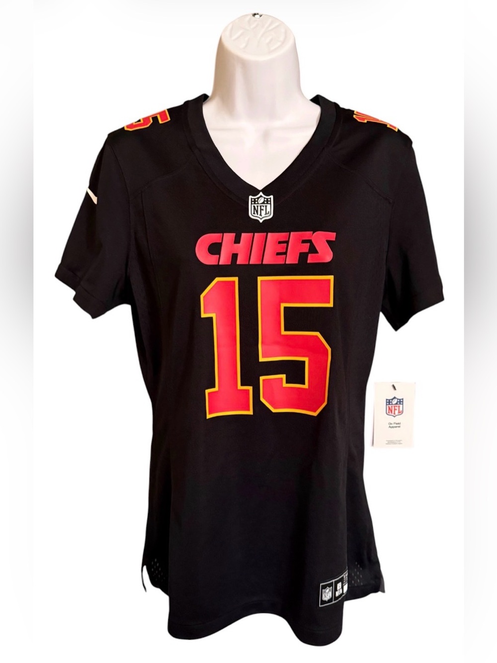 NWT Nike Patrick Mahomes #15 Kansas City Chiefs Black Game Jersey Women’s M